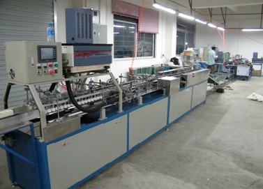 保鲜膜自动封盒机